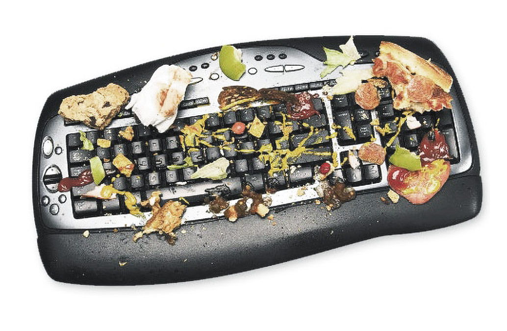 Why You Need To Stop Eating At Your Desk… NOW
