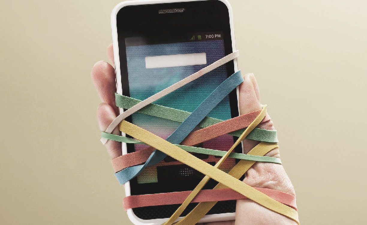 how-your-mobile-phone-is-messing-up-with-your-brain How Your Mobile Phone Is Messing With Your Brain
