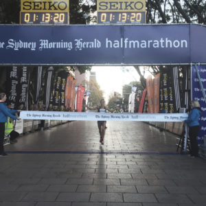 Olympian Eloise Wellings half marathon win