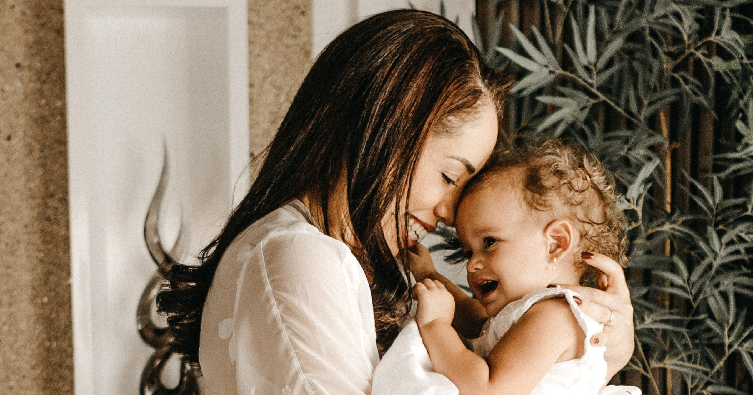 Blog Post How to live an aligned happy and authentic life from the beginning