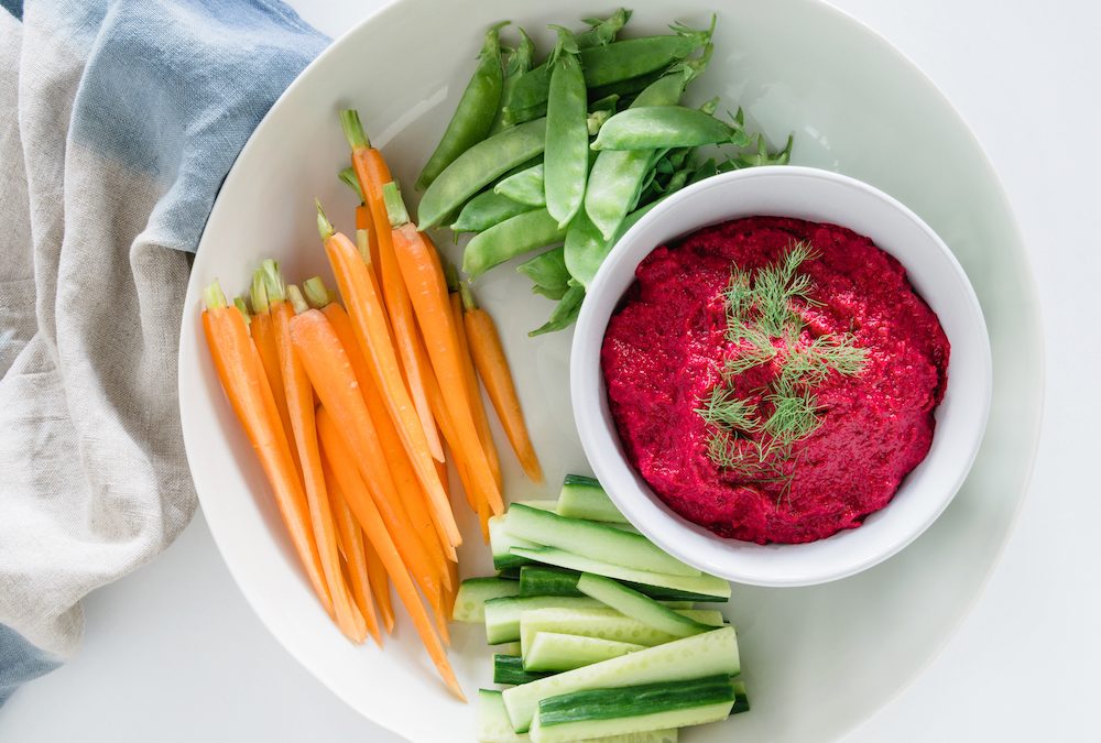 Beetroot Hummus with Crudites