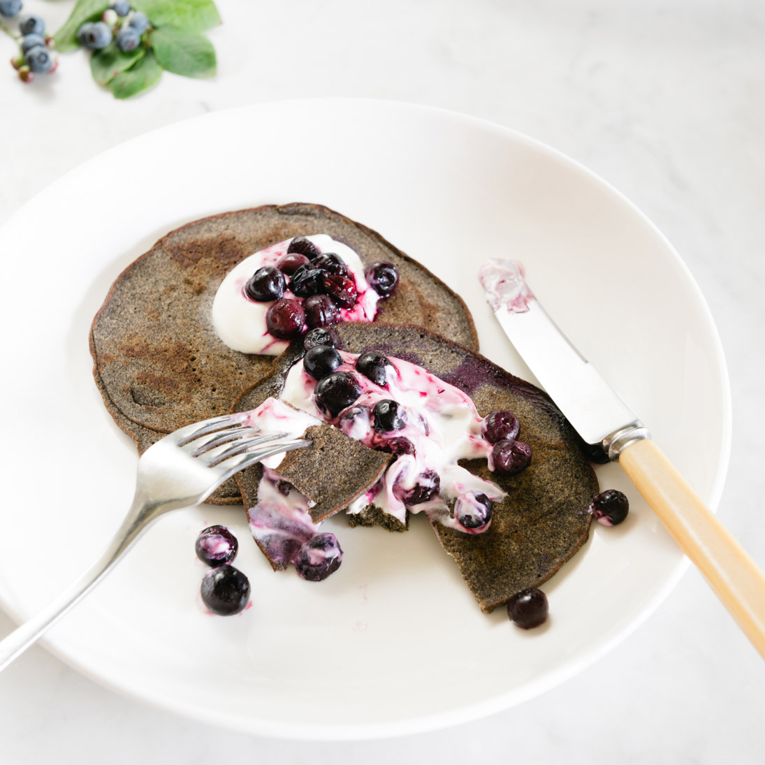 Buckwheat_Pancakes_w_Banana_&_Blueberries_1_LR